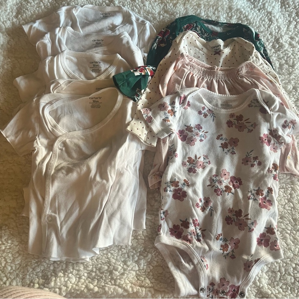 Baby girl clothes 18 month bundle - Picture 3 of 6